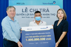 MVI Life chi trả 1 tỷ đồng quyền lợi bảo hiểm cho khách hàng ở Ninh Thuận