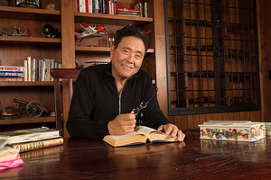 Tác giả ‘Cha giàu, Cha nghèo’ Robert Kiyosaki: 'Nếu muốn nghèo, hãy đi học'