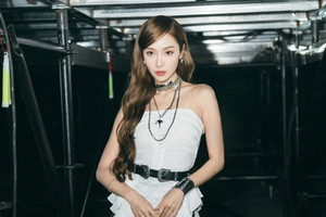 Jessica Jung (cựu thành viên SNSD) diện thương hiệu Việt trong concert cá nhân