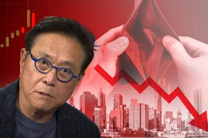 Tác giả 'Cha giàu, cha nghèo' Robert Kiyosaki: 'Mỹ sẽ trở thành quốc gia nghèo nhất thế giới'