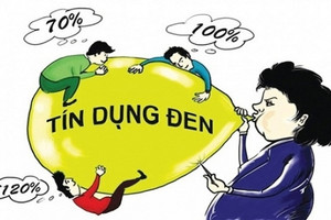 Lãi suất tín dụng đen 360%/năm: Vì sao ngân hàng 'thừa tiền' người dân vẫn phải đi vay ngoài?