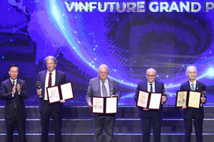 Giải thưởng VinFuture vượt rào cản để sáng tạo và phụng sự con người