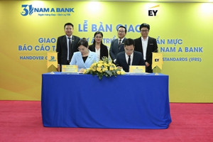 Nam A Bank có gì để là ngân hàng duy nhất được HOSE chấp thuận niêm yết trong năm 2023?