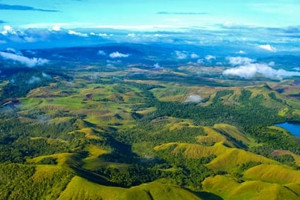 ‘Hòn đảo thiên đường’ lớn thứ 2 thế giới rộng hơn 5 quốc gia Đông Nam Á cộng lại, là nơi có mức độ đa dạng ngôn ngữ lớn nhất hành tinh