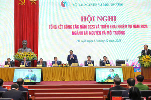 Thủ tướng dự Hội nghị tổng kết năm 2023, triển khai công tác năm 2024 của ngành tài nguyên và môi trường