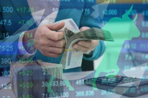 Lãi suất thấp và nới lỏng cung tiền sẽ tác động tích cực lên giá cổ phiếu năm 2024