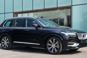 Volvo ưu đãi gần 500 triệu đồng cho XC90 trong tháng 1