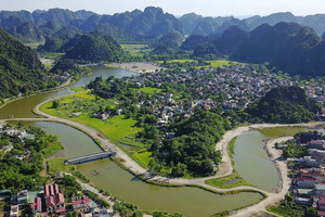 Ninh Bình chỉ đạo thu hồi dự án 'siêu đội vốn' 36 lần, qua 4 đời Chủ tịch vẫn 'ngủ quên'