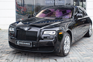 Hết thời, Rolls-Royce Ghost 2010 giá chưa đến 5 tỷ đồng, rẻ hơn cả Mercedes S450