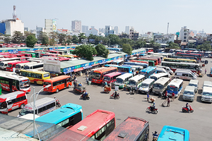 Giá vé xe khách có thể tăng đến 70% dịp Tết Nguyên đán Giáp Thìn 2024