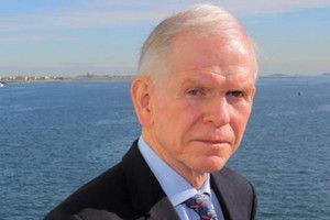 Nhà đầu tư huyền thoại Jeremy Grantham khuyên nhà đầu tư tránh xa TTCK Mỹ, dự đoán 'bong bóng' AI sẽ vỡ và cần chuẩn bị cho một cuộc suy thoái