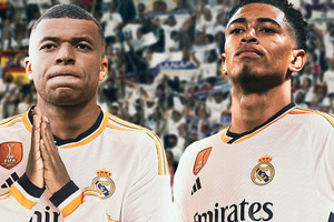 Lương Mbappe ở Real Madrid gấp đôi Bellingham, PSG năn nỉ một điều