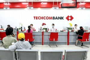 Phó Tổng Giám đốc Techcombank đăng kí bán bớt cổ phiếu