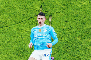 Sếp chuyển nhượng Real Madrid cực thích Phil Foden