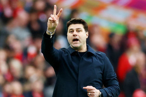 Pochettino phản ứng gắt khi bị so sánh với Mourinho