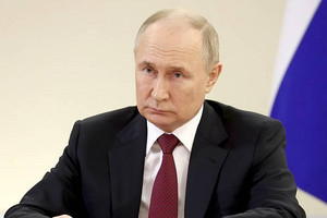 Tổng thống Putin nói Nga sẵn sàng cho cuộc chiến hạt nhân