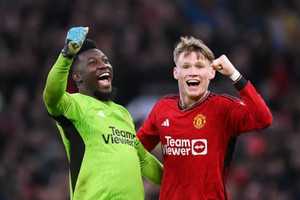 Onana thấy ‘nổi da gà’ sau khi MU đánh bại Liverpool