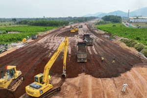 Tỉnh là cửa ngõ Sài Gòn chi gần 14.000 tỷ đầu từ tuyến đường nối với cao tốc Biên Hòa - Vũng Tàu