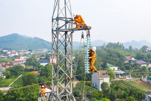 Nỗ lực đảm bảo cung ứng điện trong các tháng cao điểm mùa khô