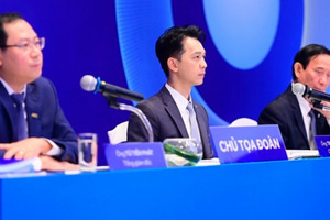 Chủ tịch ACB Trần Hùng Huy: ACB có thể tự mình phát triển mà không cần M&A