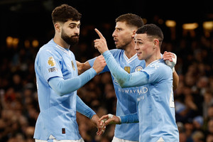 Phil Foden lập hat-trick, Man City vùi dập Aston Villa