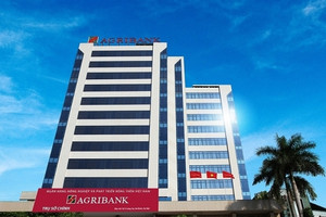 Cú ‘twist’ bất ngờ của Agribank: Lập đỉnh LÃI chưa từng có bất chấp là ngân hàng duy nhất trong BIG4 giảm lợi nhuận từ hoạt động kinh doanh lõi