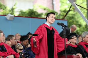 Chàng trai nghèo xuất thân từ miền núi trở thành Tiến sĩ Harvard, đổi vận thành ‘doanh nhân trăm tỷ’ nhờ 1 bí quyết đơn giản không ngờ