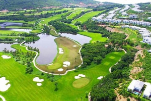 Cuối tháng 4/2024, cửa ngõ vùng Tây Bắc Việt Nam chính thức đón sân golf đầu tiên