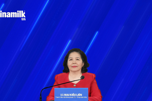 [Live ĐHCĐ Vinamilk] Bà Mai Kiều Liên: 'Ưu tiên hàng đầu của chúng tôi là đảm bảo hoạt động kinh doanh, cổ tức cao nhất cho cổ đông"