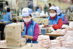 PMI xoay quanh 50 điểm: “Tăng trưởng kinh tế chưa thể khởi sắc”