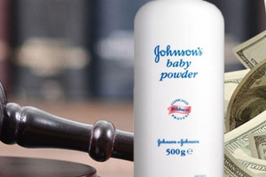 Johnson & Johnson đề nghị trả 6,5 tỷ USD nhằm kết thúc các vụ kiện phấn rôm trẻ em có thể gây ra ung thư