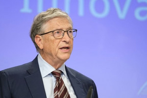 Liên tiếp tụt hạng trong danh sách tỷ phú thế giới, Bill Gates chính thức rao bán cặp siêu du thuyền trị giá hàng trăm triệu USD