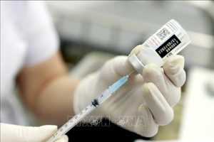 Chưa có khuyến cáo người tiêm vaccine COVID-19 có nguy cơ huyết khối cao hơn so với người không tiêm