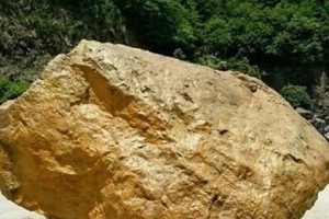 Công nhân đào giếng trúng kho báu nặng hơn nửa tấn, 1 năm sau các nhà khoa học phát hiện sự thật chấn động