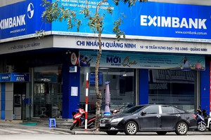 Sau lùm xùm nợ thẻ tín dụng 8,8 tỷ đồng, lợi nhuận Eximbank 'lao dốc' trong 3 tháng đầu năm