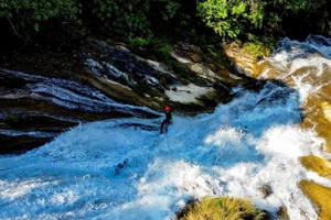 Thác nước 3 tầng gần Hà Nội được công nhận là 'danh thắng đa quốc gia', là địa điểm du khách 'chữa lành', giải nhiệt mùa hè