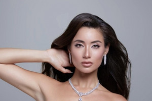 Cận cảnh nhan sắc 'bông hồng lai' vừa trở thành Miss Supranational Vietnam 2024