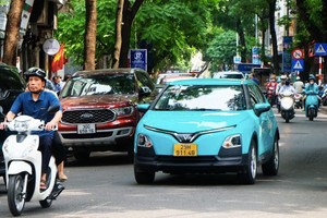 Việt Nam có 30 ngàn xe taxi điện sau 2 năm, điều gì đang diễn ra?