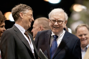 Bill Gates hé lộ 'bài học' từ tỷ phú Warren Buffett mà ông ước mình đã biết được sớm hơn