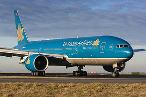 Vietnam Airlines (HVN) trở thành hãng bay đầu tiên sử dụng nhiên liệu hàng không bền vững (SAF)