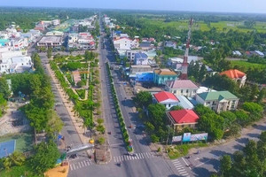 Một doanh nghiệp đăng ký làm dự án quy mô hơn 5.000 người tại 'vương quốc quýt hồng'