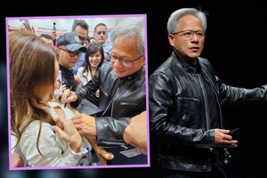 CEO Nvidia vướng tranh cãi sau hành động ký tên lên ngực fan nữ