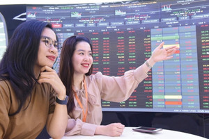 Nhận định chứng khoán 10-14/6: VN-Index tìm kiếm động lực phá vùng tích lũy