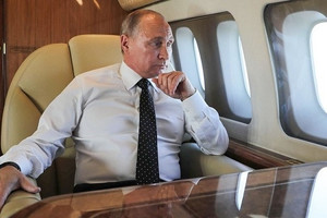 Điện Kremlin lên tiếng về mức độ an toàn của máy bay chở Tổng thống Putin