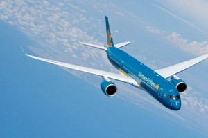 Vietnam Airlines lên tiếng về việc cổ phiếu bị hạn chế giao dịch, tương lai thoát nạn vẫn còn 'mịt mờ'?