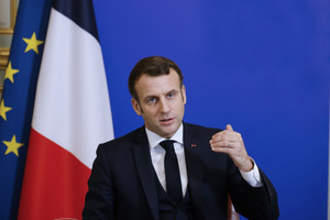 Ông Macron có bước đi mạo hiểm...