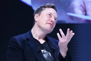 Tesla ‘lội ngược dòng’ ngoạn mục: Giá cổ phiếu tăng vọt 27%, xóa sạch khoản lỗ cả năm chỉ trong tích tắc