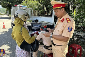 6 tháng: Phạt hơn 2,1 triệu trường hợp vi phạm giao thông, phạt tiền hơn 4 nghìn tỷ đồng