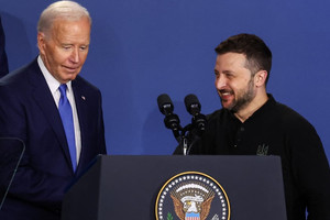 Ông Biden nói vấp, gọi nhầm Tổng thống Ukraine Zelenskyy là 'Tổng thống Putin'