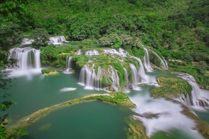 'Viên ngọc xanh' của vùng Đông Bắc Việt Nam vừa được xướng tên trong top 'điểm đến tuyệt nhất để ghé thăm tại Đông Nam Á'